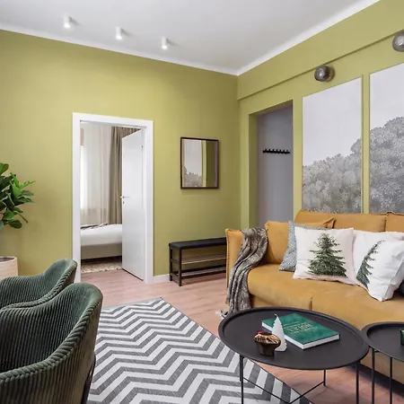 Out Of The Woods Apartament *